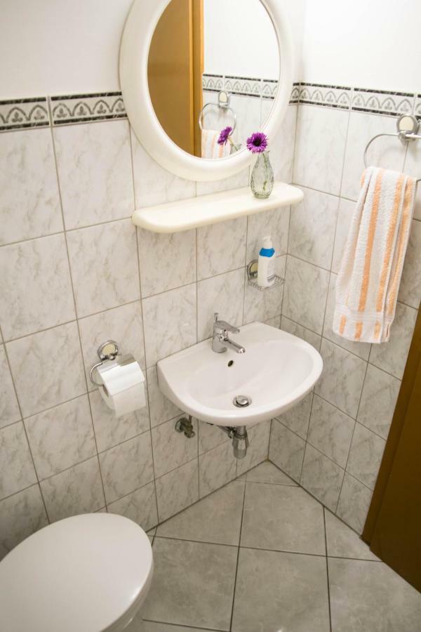 Apartman Luka 시베니크 외부 사진